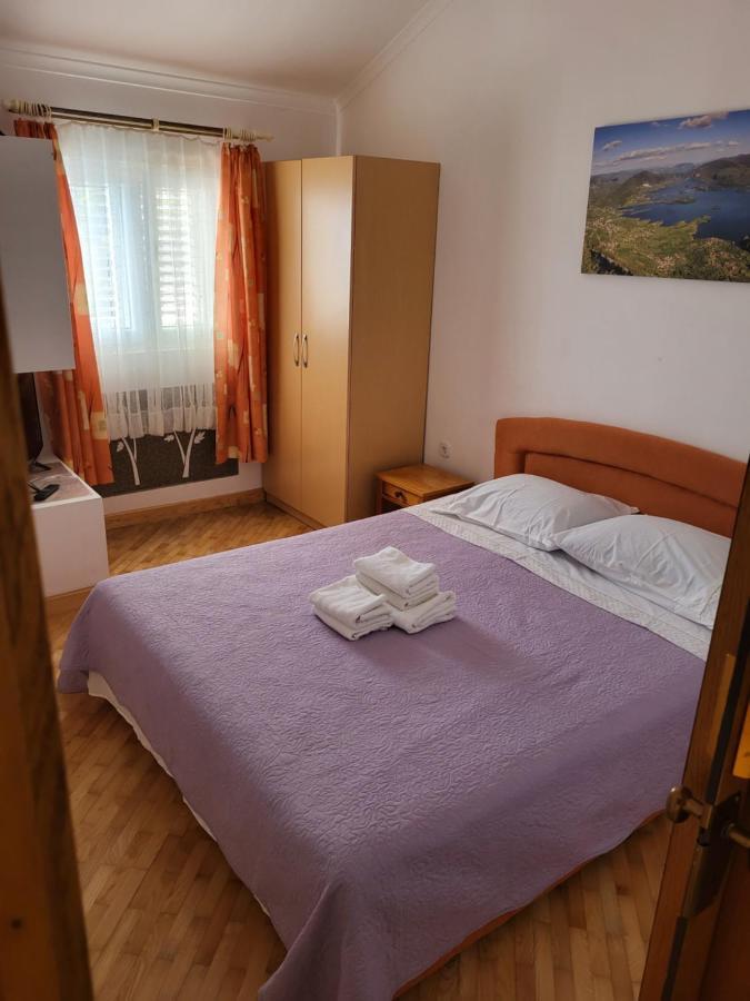 Apartman Ivan ミミツェ エクステリア 写真