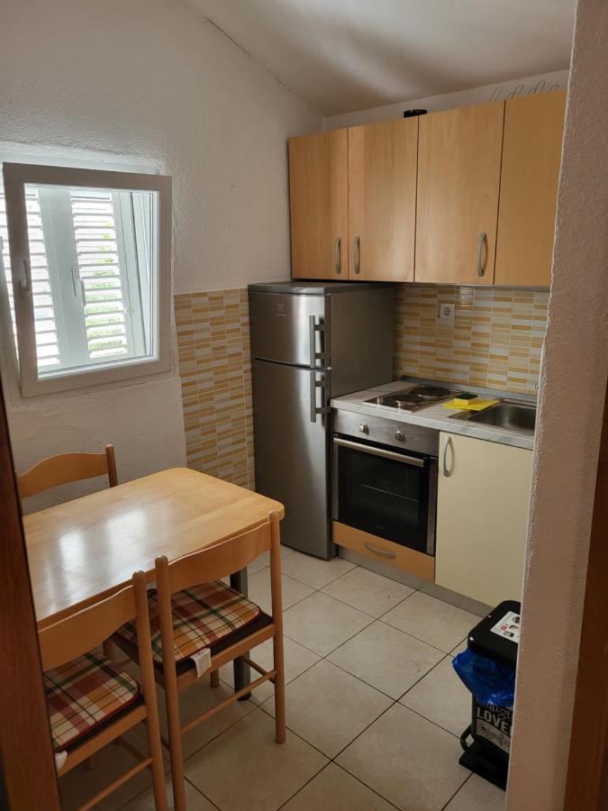 Apartman Ivan ミミツェ エクステリア 写真
