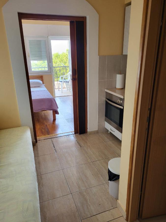 Apartman Ivan ミミツェ エクステリア 写真