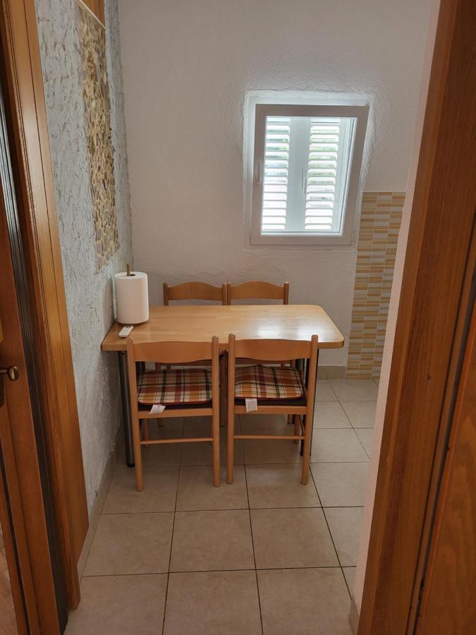 Apartman Ivan ミミツェ エクステリア 写真